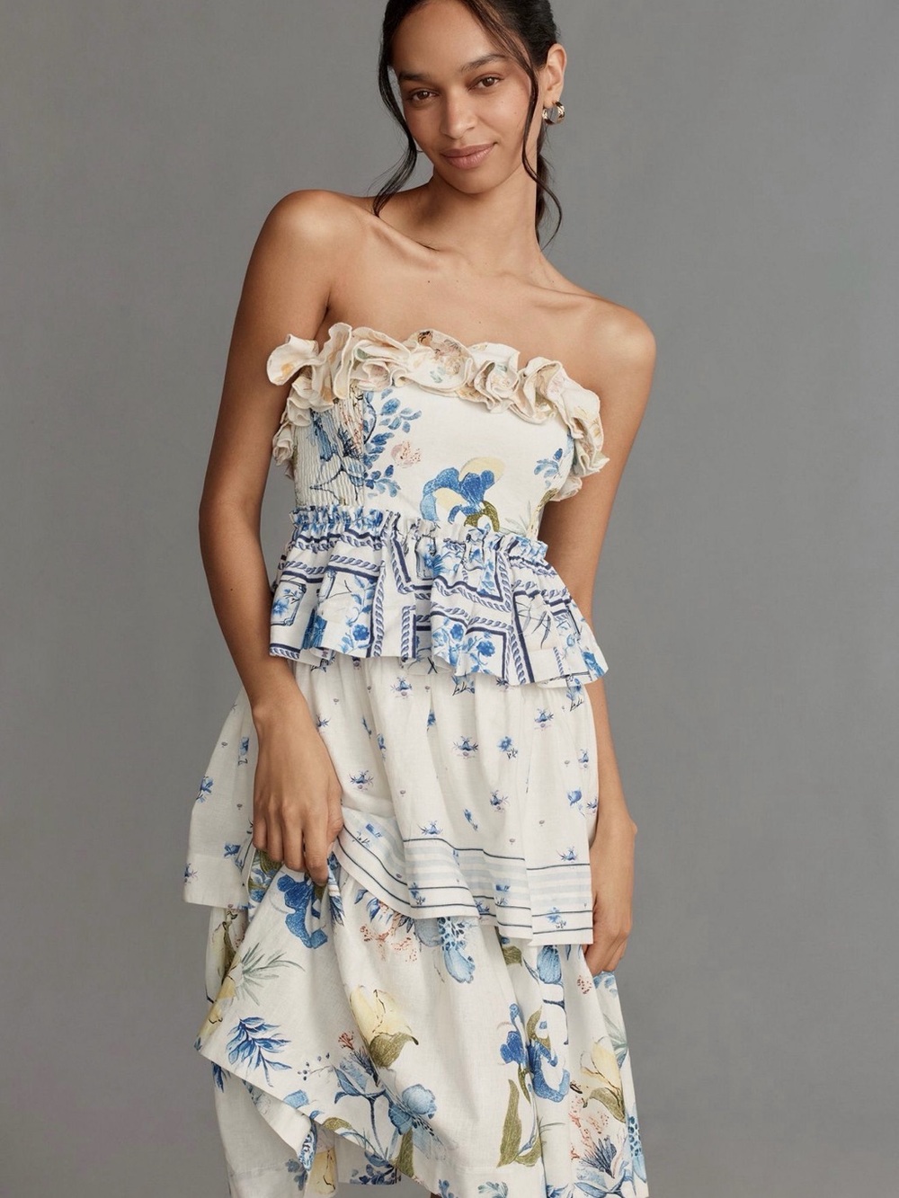 Maeve Linen Blend Strapless Ruffle
Tiered Knee-Length Dress